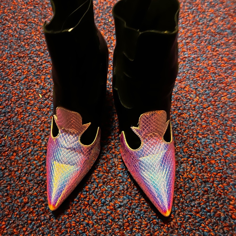 Holographic Black Stiletto Boots